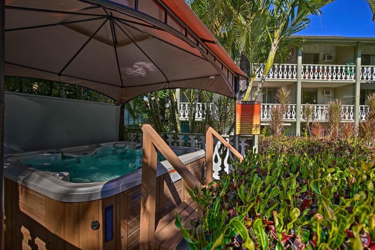 Apartment Great Location Downtown Kona, And Pool
